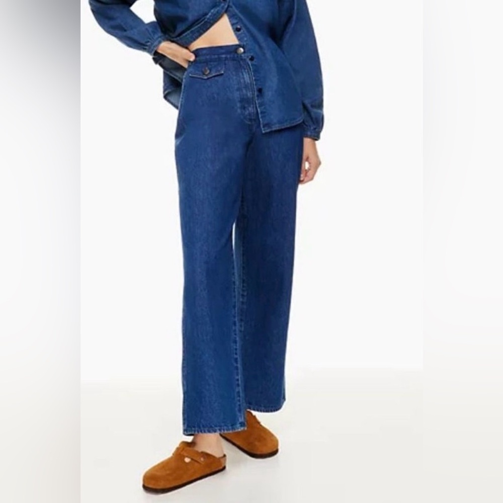 Aritzia Wide-Leg Dark Blue Denim Jeans